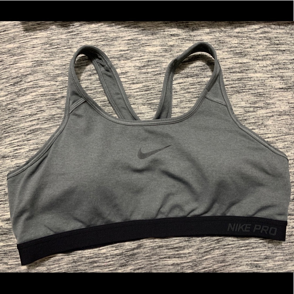 Nike Women’s Sports Bra